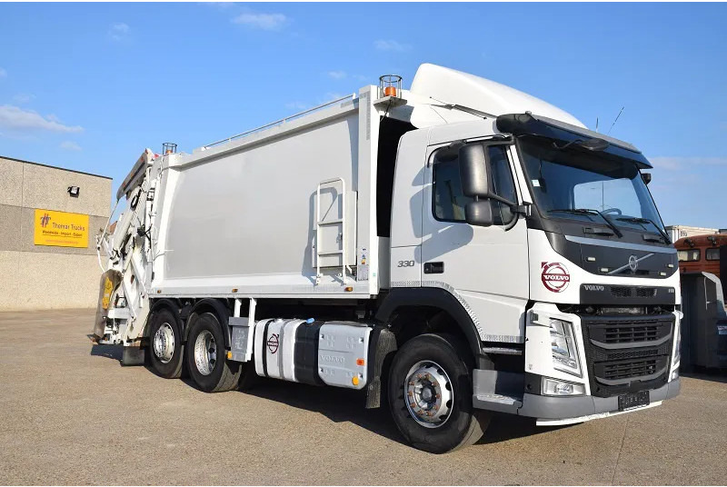 Volvo FM 330 - Müllwagen: das Bild 3 Volvo FM 330 - Müllwagen: das Bild 3