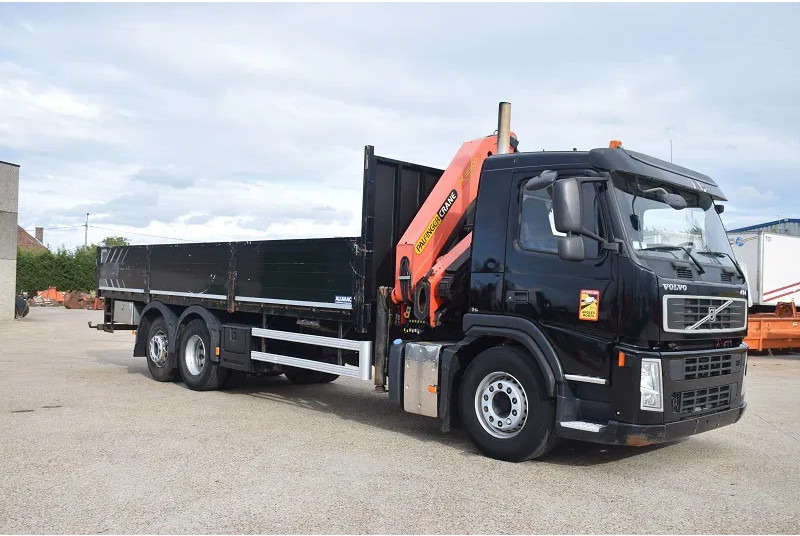 Volvo FM 330 - Autokran: das Bild 4 Volvo FM 330 - Autokran: das Bild 4