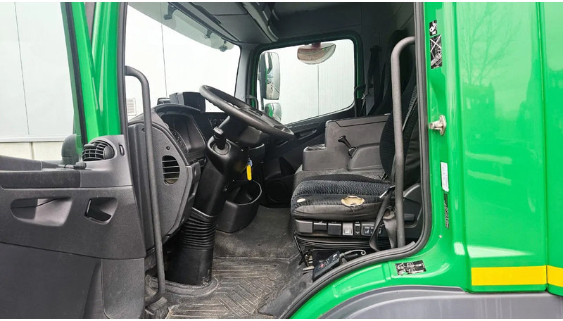 Mercedes-Benz Atego 1018 *L*Achteruitrijcamera*Automaat*Airco*Dhollandia Laadbrug*7149cm - LKW: das Bild 3 Mercedes-Benz Atego 1018 *L*Achteruitrijcamera*Automaat*Airco*Dhollandia Laadbrug*7149cm - LKW: das Bild 3