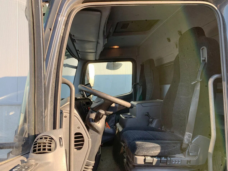 Mercedes-Benz Atego 1018 KOELING*Cruise control*Airconditioning*Geveerde bestuurdersstoel* - Koffer LKW: das Bild 2 Mercedes-Benz Atego 1018 KOELING*Cruise control*Airconditioning*Geveerde bestuurdersstoel* - Koffer LKW: das Bild 2