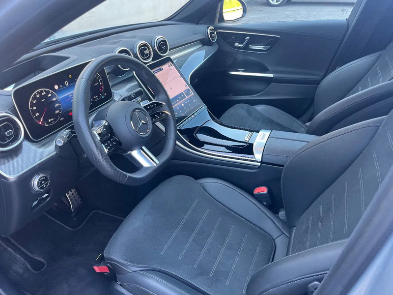Mercedes-Benz C-Klasse C300e Sedan*AMG PAKKET*NIGHT PAKKET*HEADUPDISPL*360°CAM* - Limousine: das Bild 3 Mercedes-Benz C-Klasse C300e Sedan*AMG PAKKET*NIGHT PAKKET*HEADUPDISPL*360°CAM* - Limousine: das Bild 3