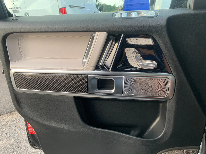 SUV/ Geländewagen Mercedes-Benz G-Klasse 63 AMG*CARBON*BURMESTER*MASSAGE*TEMPOMAT*360°*MEMORY*TREKHAAK: das Bild 8