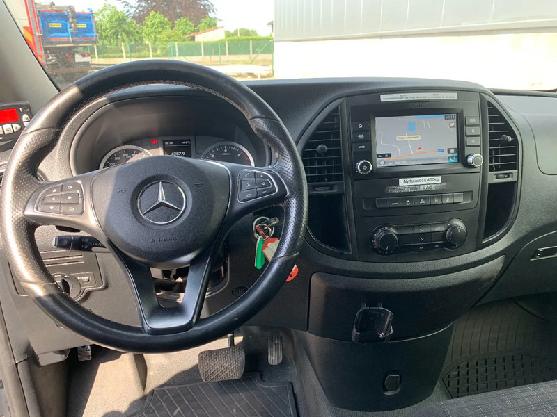 Mercedes-Benz Vito 116 CDI*Koelwagen*Achteruitrijcamera*Navigatie* - Kühltransporter, Transporter mit Doppelkabine: das Bild 5 Mercedes-Benz Vito 116 CDI*Koelwagen*Achteruitrijcamera*Navigatie* - Kühltransporter, Transporter mit Doppelkabine: das Bild 5