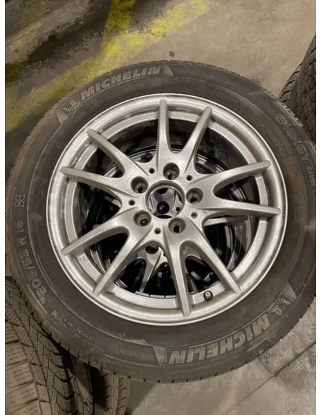 Michelin *205/55 R16 - Felgen und Reifen für PKW: das Bild 2 Michelin *205/55 R16 - Felgen und Reifen für PKW: das Bild 2