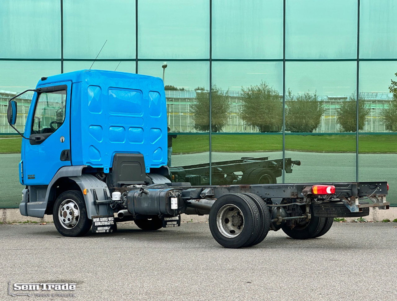 DAF LF 45.130 Euro 3 Manual Gearbox Holland-Truck - Fahrgestell LKW: das Bild 3 DAF LF 45.130 Euro 3 Manual Gearbox Holland-Truck - Fahrgestell LKW: das Bild 3