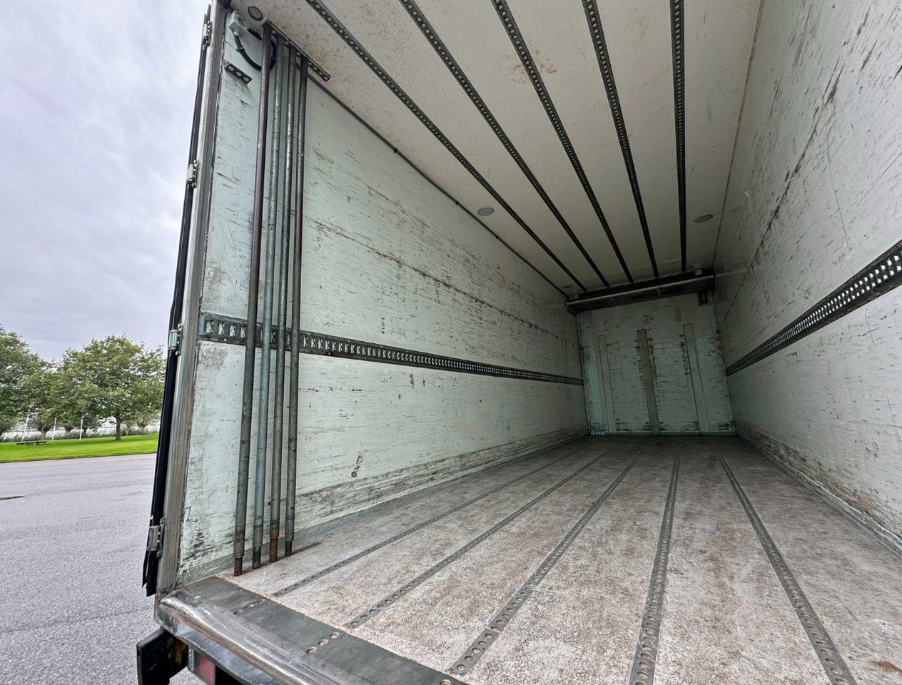 Koffer Anhänger DRACO MZS 218 Wipkar 750 x 250 x 290 CM Inside Tail Lift 2021 TRS Iceland TOP Condition NL Trailertrailer: das Bild 13