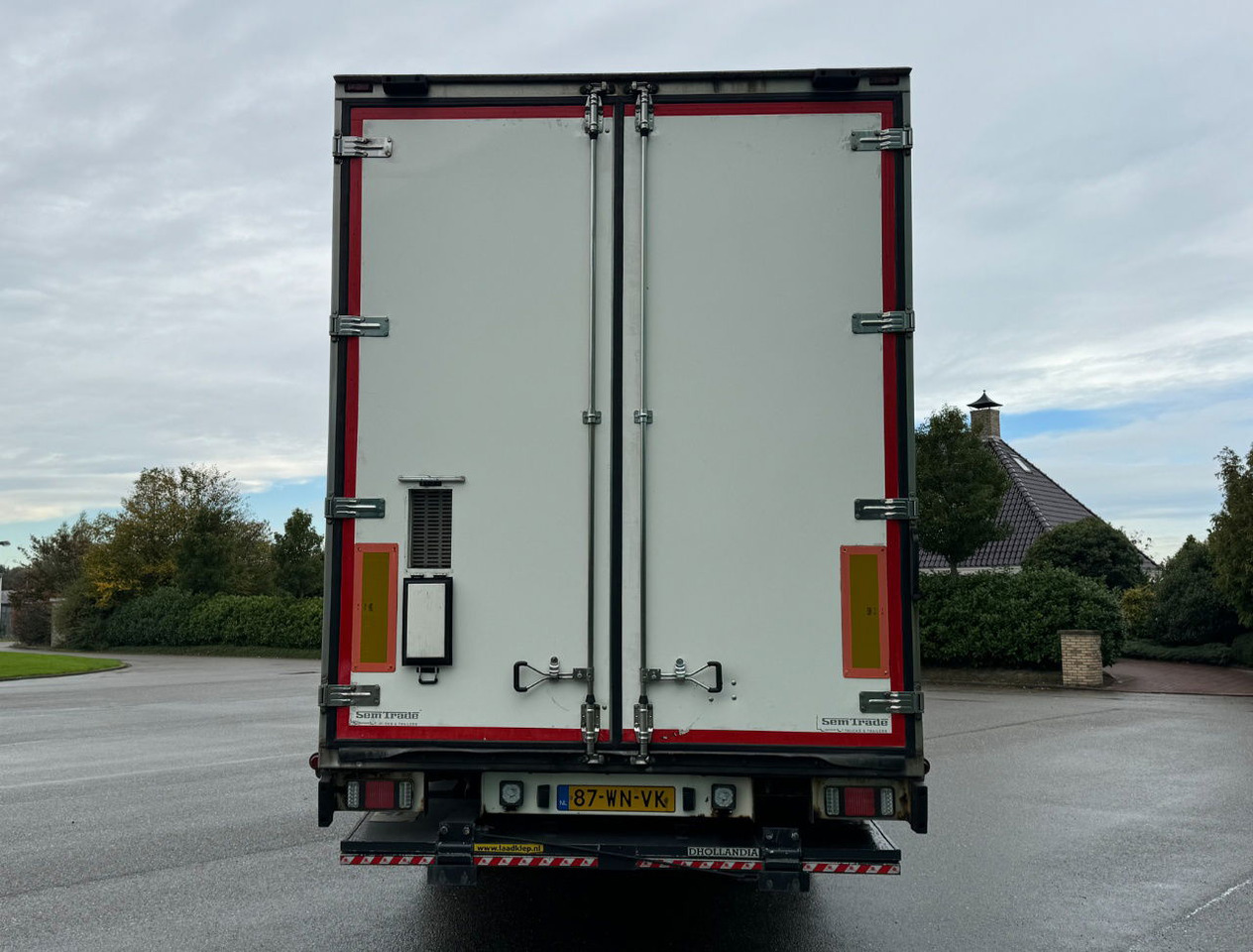 DRACO MZS 218 Wipkar 750 x 250 x 290 CM Inside Tail Lift 2021 TRS Iceland TOP Condition NL Trailertrailer - Koffer Anhänger: das Bild 4 DRACO MZS 218 Wipkar 750 x 250 x 290 CM Inside Tail Lift 2021 TRS Iceland TOP Condition NL Trailertrailer - Koffer Anhänger: das Bild 4