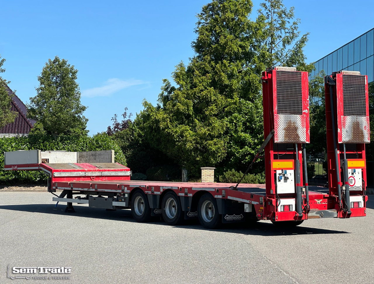 Nooteboom OSD-48-003 Semi 3 Axles Hydraulic Ramps Hinge TOP Condition - Tieflader Auflieger: das Bild 3 Nooteboom OSD-48-003 Semi 3 Axles Hydraulic Ramps Hinge TOP Condition - Tieflader Auflieger: das Bild 3