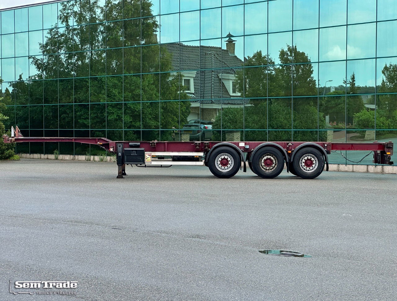 Renders ROC 12.27 CC Back Slider Lift Axle Disc Brakes Belgium-Trailer 2 Pieces - Container/ Wechselfahrgestell Auflieger: das Bild 2 Renders ROC 12.27 CC Back Slider Lift Axle Disc Brakes Belgium-Trailer 2 Pieces - Container/ Wechselfahrgestell Auflieger: das Bild 2