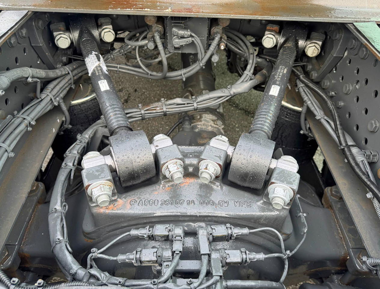 Sattelzugmaschine Mercedes-Benz Actros 1945 382.000 KM NEW TUV APK PTO + Hydraulics TOP Condition NL Truck: das Bild 19