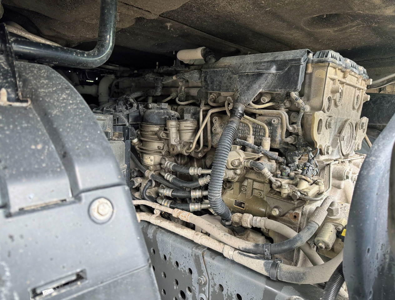 Sattelzugmaschine Mercedes-Benz Actros 1945 382.000 KM NEW TUV APK PTO + Hydraulics TOP Condition NL Truck: das Bild 20