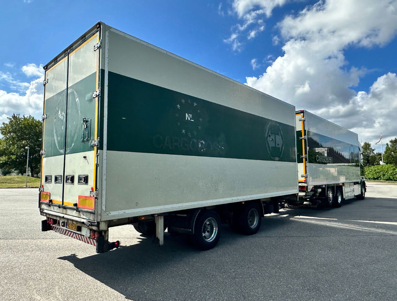 Scania R450 Retarder VAN Beurden Isolated Boxes TRS Cooling Tail Lift TOP Condition NL-Combi - Kühlkoffer LKW: das Bild 4 Scania R450 Retarder VAN Beurden Isolated Boxes TRS Cooling Tail Lift TOP Condition NL-Combi - Kühlkoffer LKW: das Bild 4