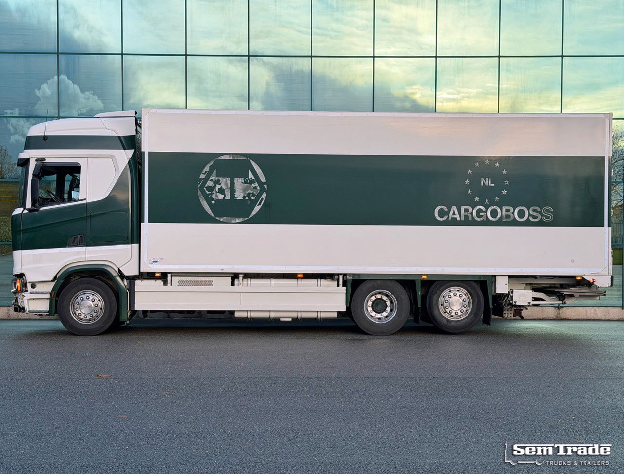 Scania S450 Full AIR Retarder VAN Beurden Isolated BOX Hydrarolls TRS Cooling NL-Truck - Kühlkoffer LKW: das Bild 2 Scania S450 Full AIR Retarder VAN Beurden Isolated BOX Hydrarolls TRS Cooling NL-Truck - Kühlkoffer LKW: das Bild 2