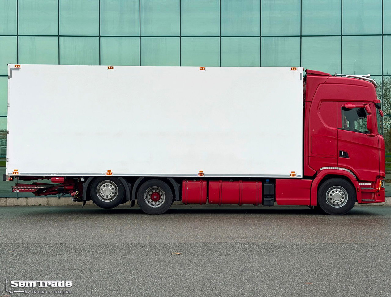 Scania S520 V8 NGS King Full AIR Retarder Luchtenberg BOX TRS Cooling Tail Lift Holland-Truck - Kühlkoffer LKW: das Bild 5 Scania S520 V8 NGS King Full AIR Retarder Luchtenberg BOX TRS Cooling Tail Lift Holland-Truck - Kühlkoffer LKW: das Bild 5