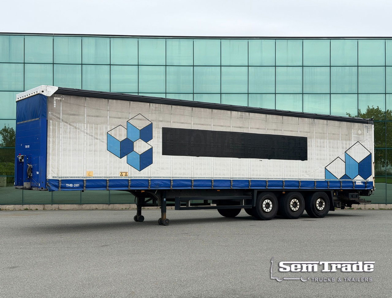 Schmitz Cargobull SCBS3T Disc Brakes Galvanised Chassis 2.000 KG Lift NL Trailer - Planenauflieger: das Bild 1 Schmitz Cargobull SCBS3T Disc Brakes Galvanised Chassis 2.000 KG Lift NL Trailer - Planenauflieger: das Bild 1