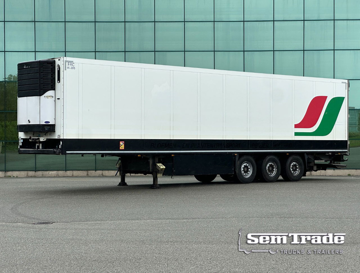 Schmitz Cargobull SKO24 Carrier Maxima 5.502 Hours 270 CM High 250 CM Wide Disc - Kühlkoffer Auflieger: das Bild 1 Schmitz Cargobull SKO24 Carrier Maxima 5.502 Hours 270 CM High 250 CM Wide Disc - Kühlkoffer Auflieger: das Bild 1