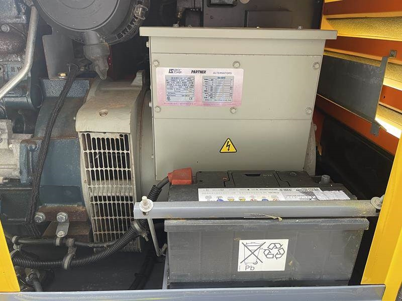 Stromgenerator Atlas-Copco QAS 40: das Bild 11 Stromgenerator Atlas-Copco QAS 40: das Bild 11