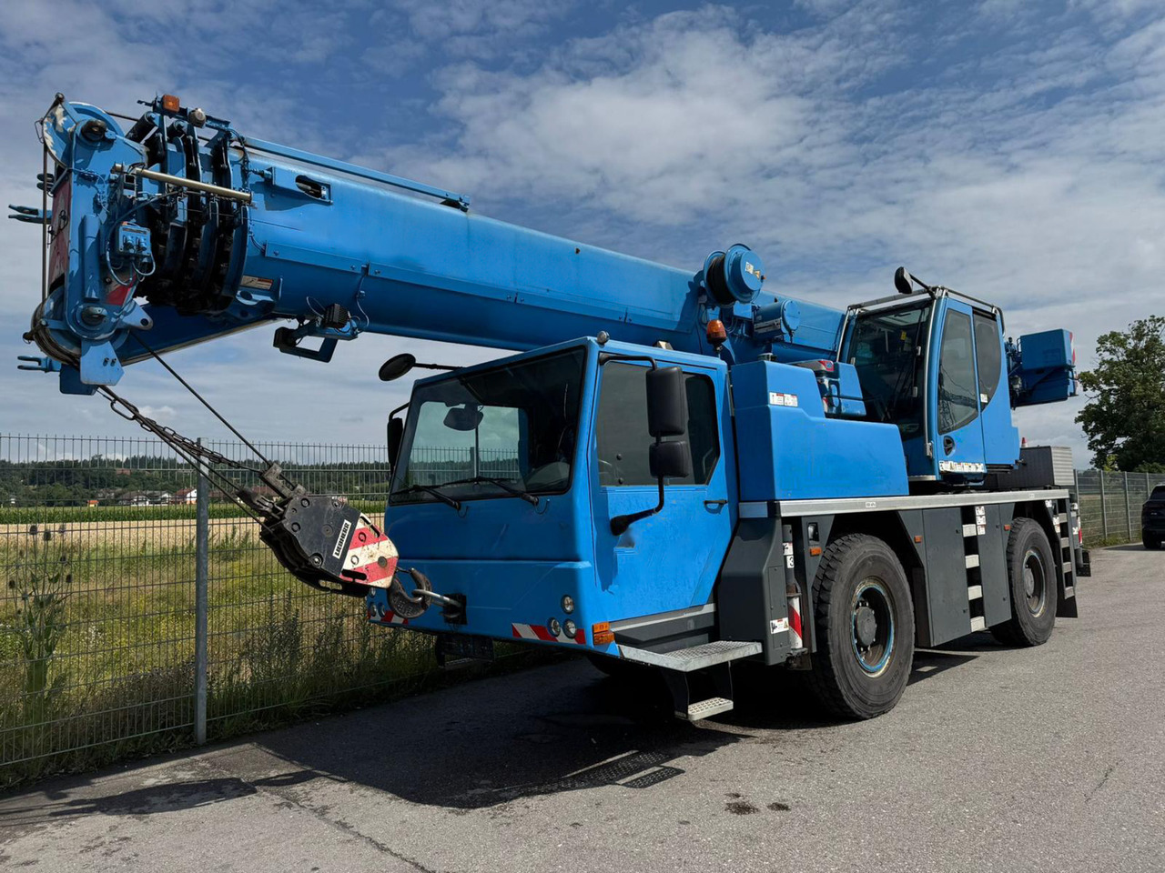 LIEBHERR LTM 1040-2.1 - Mobilkran: das Bild 3 LIEBHERR LTM 1040-2.1 - Mobilkran: das Bild 3