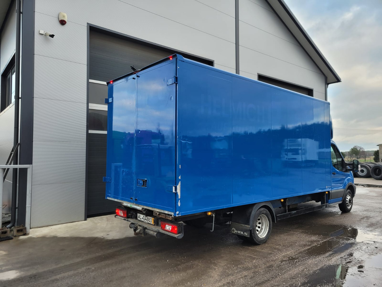 FORD TRANSIT KONTENER - Koffer Transporter: das Bild 2 FORD TRANSIT KONTENER - Koffer Transporter: das Bild 2