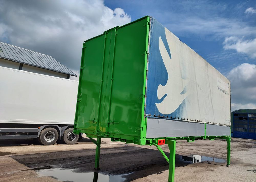 Krone Zabudowa BDF Krone 7.45 - Planenaufbau: das Bild 5 Krone Zabudowa BDF Krone 7.45 - Planenaufbau: das Bild 5