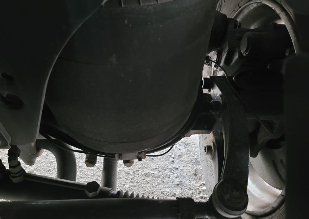 MAN TGX 26.510 oś skrętna do zabudowy - Fahrgestell LKW: das Bild 5 MAN TGX 26.510 oś skrętna do zabudowy - Fahrgestell LKW: das Bild 5