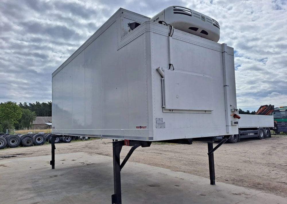 Schmitz Cargobull Kontener chłodnia BDF Thermo King MD300 - Kühlkoffer Anhänger: das Bild 3 Schmitz Cargobull Kontener chłodnia BDF Thermo King MD300 - Kühlkoffer Anhänger: das Bild 3