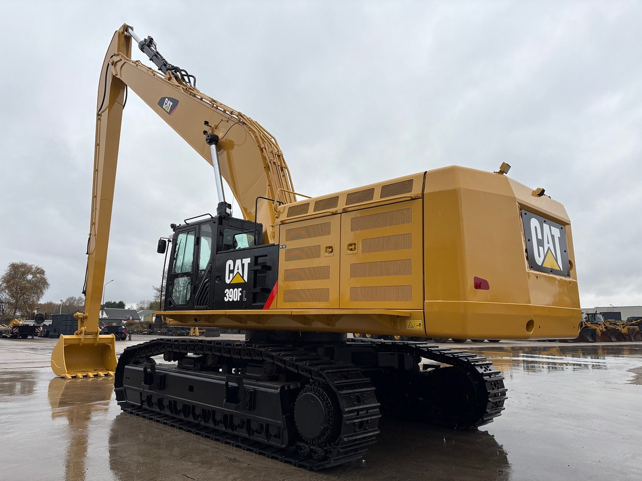 CATERPILLAR 390F Long reach - Bagger: das Bild 1 CATERPILLAR 390F Long reach - Bagger: das Bild 1
