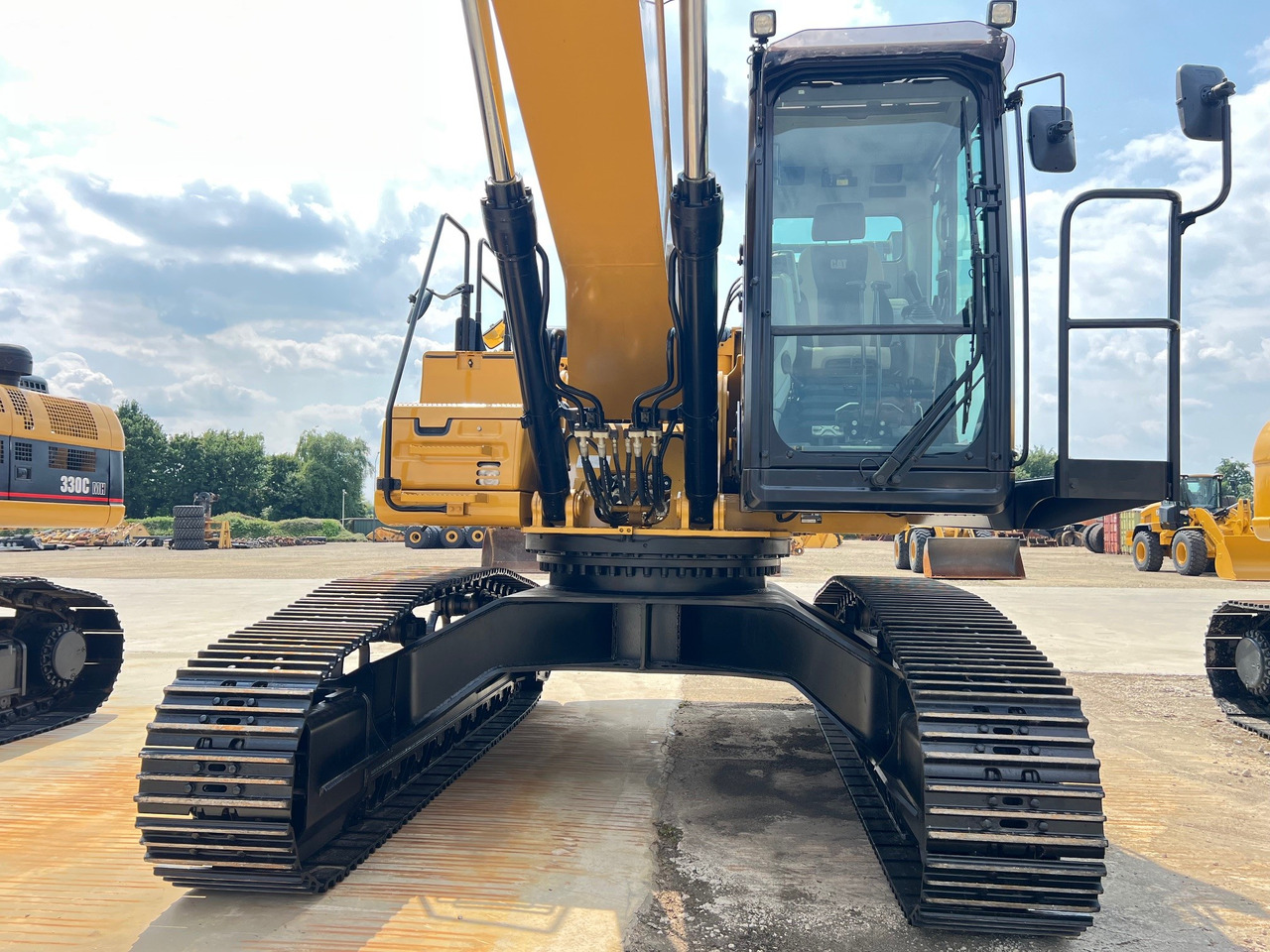 CATERPILLAR MH336F - Umschlagbagger: das Bild 3 CATERPILLAR MH336F - Umschlagbagger: das Bild 3