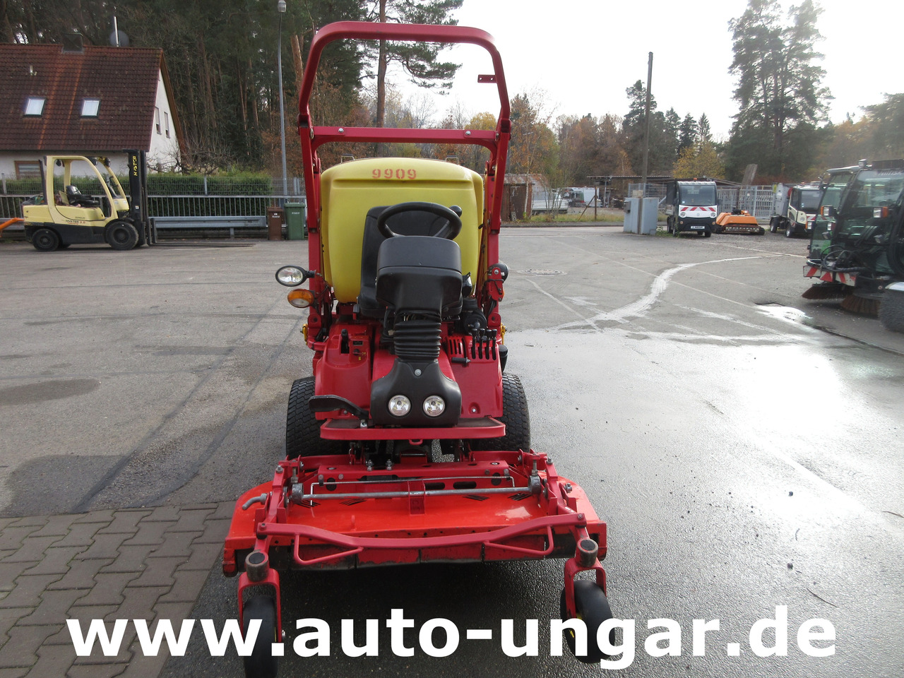 Ferrari PG280D Hochentleerung Hydrostat Kubota Diesel Parkmäher Mäher - Grünlandtechnik: das Bild 2 Ferrari PG280D Hochentleerung Hydrostat Kubota Diesel Parkmäher Mäher - Grünlandtechnik: das Bild 2