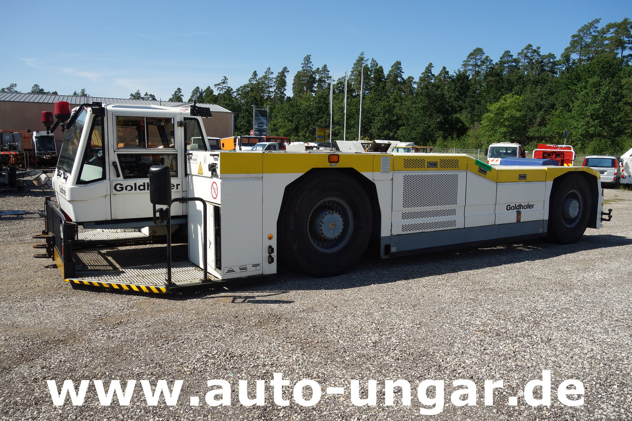 GOLDHOFER AST-1 A500 Baujahr 1999 Push-Back towbarless Pushback Liebherr used GSE - Flugzeugschlepper: das Bild 5 GOLDHOFER AST-1 A500 Baujahr 1999 Push-Back towbarless Pushback Liebherr used GSE - Flugzeugschlepper: das Bild 5