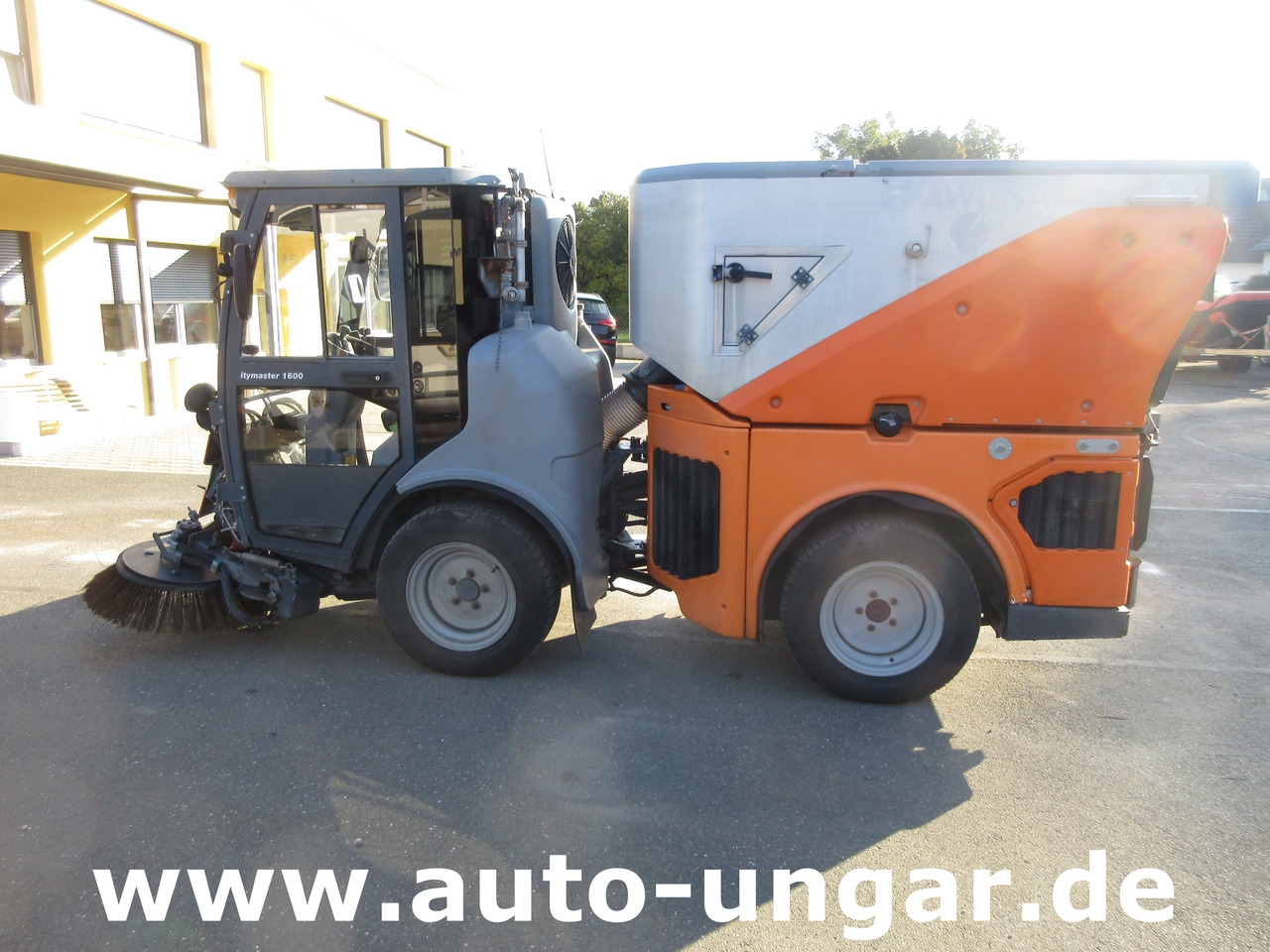 Hako CityMaster CM 1600 Kehrmaschine Knicklenkung Allrad Kommunalfahrzeug - Kehrmaschine: das Bild 4 Hako CityMaster CM 1600 Kehrmaschine Knicklenkung Allrad Kommunalfahrzeug - Kehrmaschine: das Bild 4