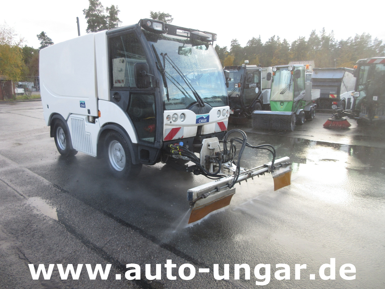 Multicar Tremo X56 CMAR LC 860 Schwemmfahrzeug Streetwasher 4x4x4 Baujahr 2014 EU5 - Kommunal-/ Sonderfahrzeug: das Bild 2 Multicar Tremo X56 CMAR LC 860 Schwemmfahrzeug Streetwasher 4x4x4 Baujahr 2014 EU5 - Kommunal-/ Sonderfahrzeug: das Bild 2