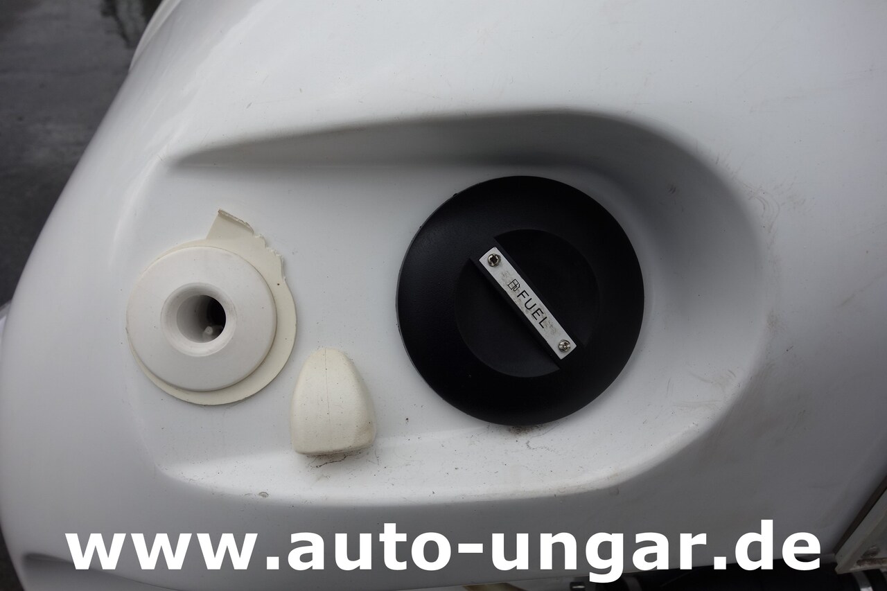 Kommunal-/ Sonderfahrzeug Oeliatec Houat 500 Heißwasser Unkrautvernichter Unkrautbekämpfung: das Bild 13