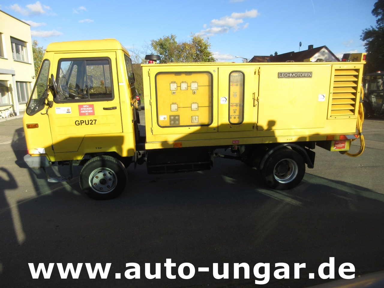 MULTICAR M26 Lechmotoren GPU Ground Power Unit - used GSE - 28V DC & 115V 400Hz - Bodenstromaggregat: das Bild 3 MULTICAR M26 Lechmotoren GPU Ground Power Unit - used GSE - 28V DC & 115V 400Hz - Bodenstromaggregat: das Bild 3