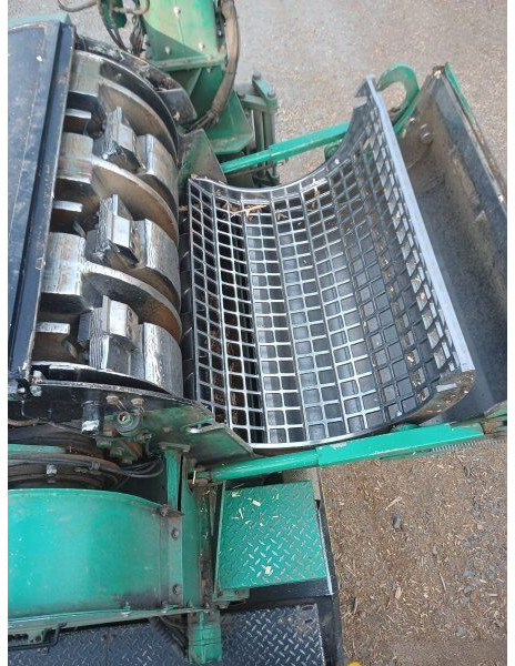 Jenz HEM 583R +6x6 MAN TGS 33.540 +Palfinger (docs MACHINE!) - Holzschredder: das Bild 4 Jenz HEM 583R +6x6 MAN TGS 33.540 +Palfinger (docs MACHINE!) - Holzschredder: das Bild 4