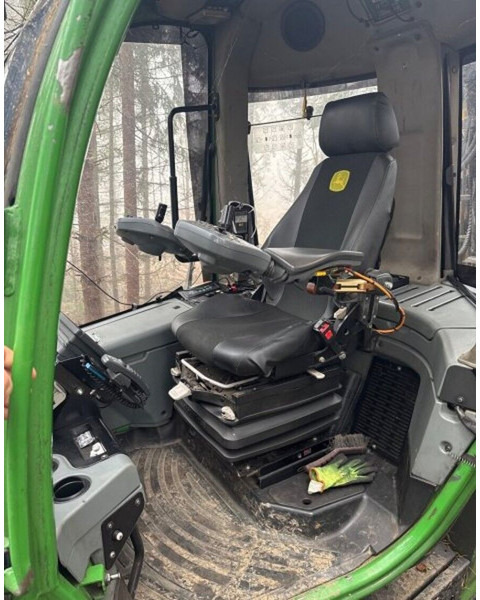 John Deere 1010E 8W - Forwarder: das Bild 5 John Deere 1010E 8W - Forwarder: das Bild 5