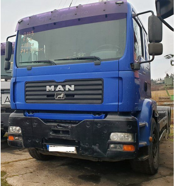 Abrollkipper MAN TGA 26.460: das Bild 17