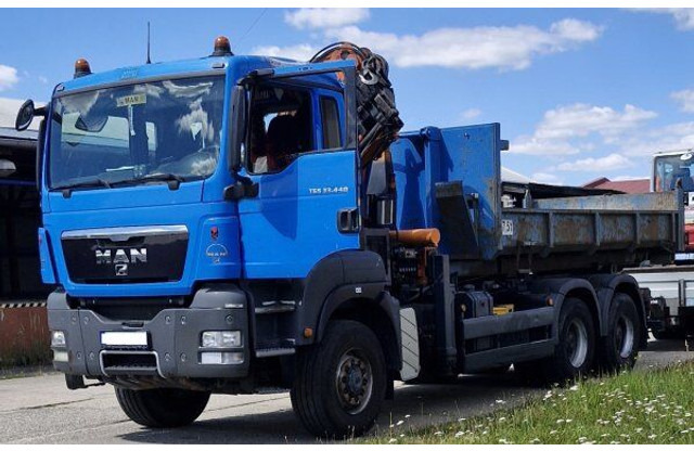 MAN TGS 33.440 +Terex-Atlas 240 - Kipper, Autokran: das Bild 1 MAN TGS 33.440 +Terex-Atlas 240 - Kipper, Autokran: das Bild 1