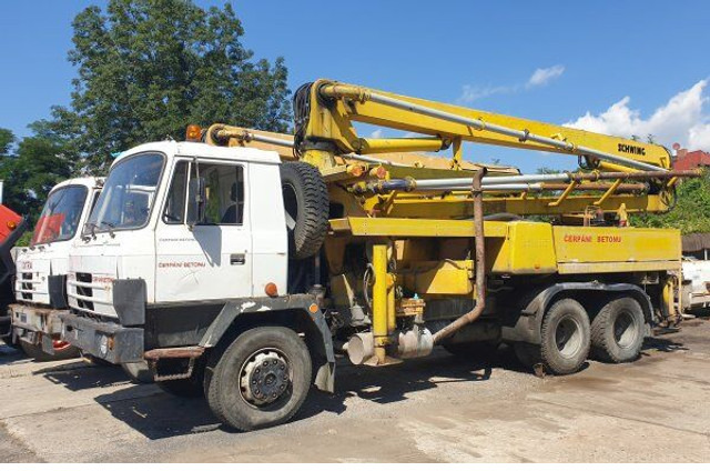 Schwing 25m BPL 601 +6x6 Tatra 815 (DOCS/KFZ MACHINE +1 no docs/kein kfz - Betonpumpe: das Bild 3 Schwing 25m BPL 601 +6x6 Tatra 815 (DOCS/KFZ MACHINE +1 no docs/kein kfz - Betonpumpe: das Bild 3