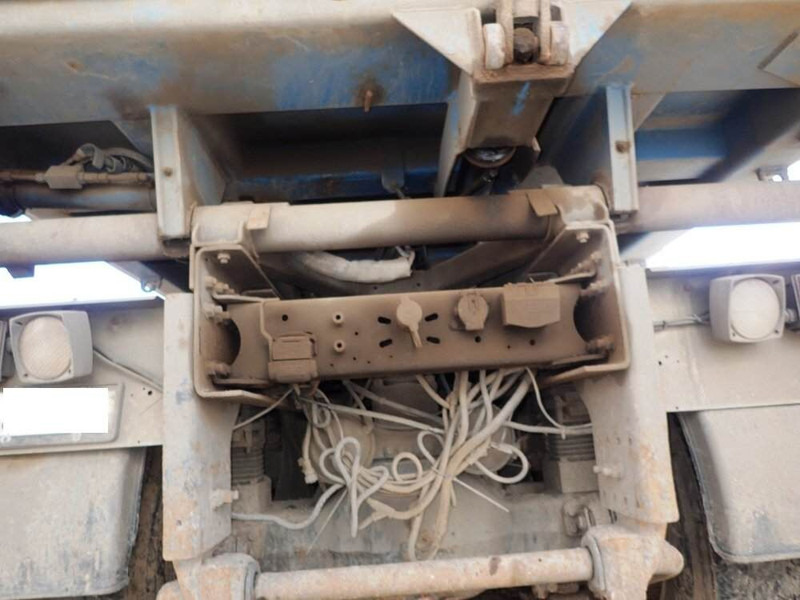Kipper Volvo 6x6 FM12.440 (34t): das Bild 8