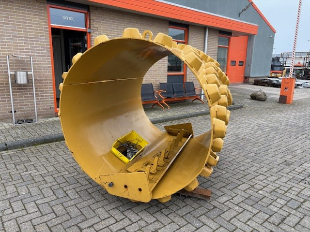 CATERPILLAR CS10/CS11/CS12/CS13 Padfoot kit - Straßenwalze: das Bild 2 CATERPILLAR CS10/CS11/CS12/CS13 Padfoot kit - Straßenwalze: das Bild 2