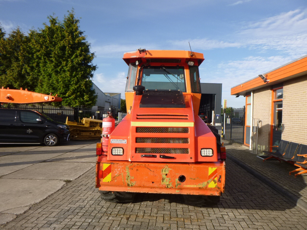 DYNAPAC CA612PD - Walzenzug: das Bild 5 DYNAPAC CA612PD - Walzenzug: das Bild 5