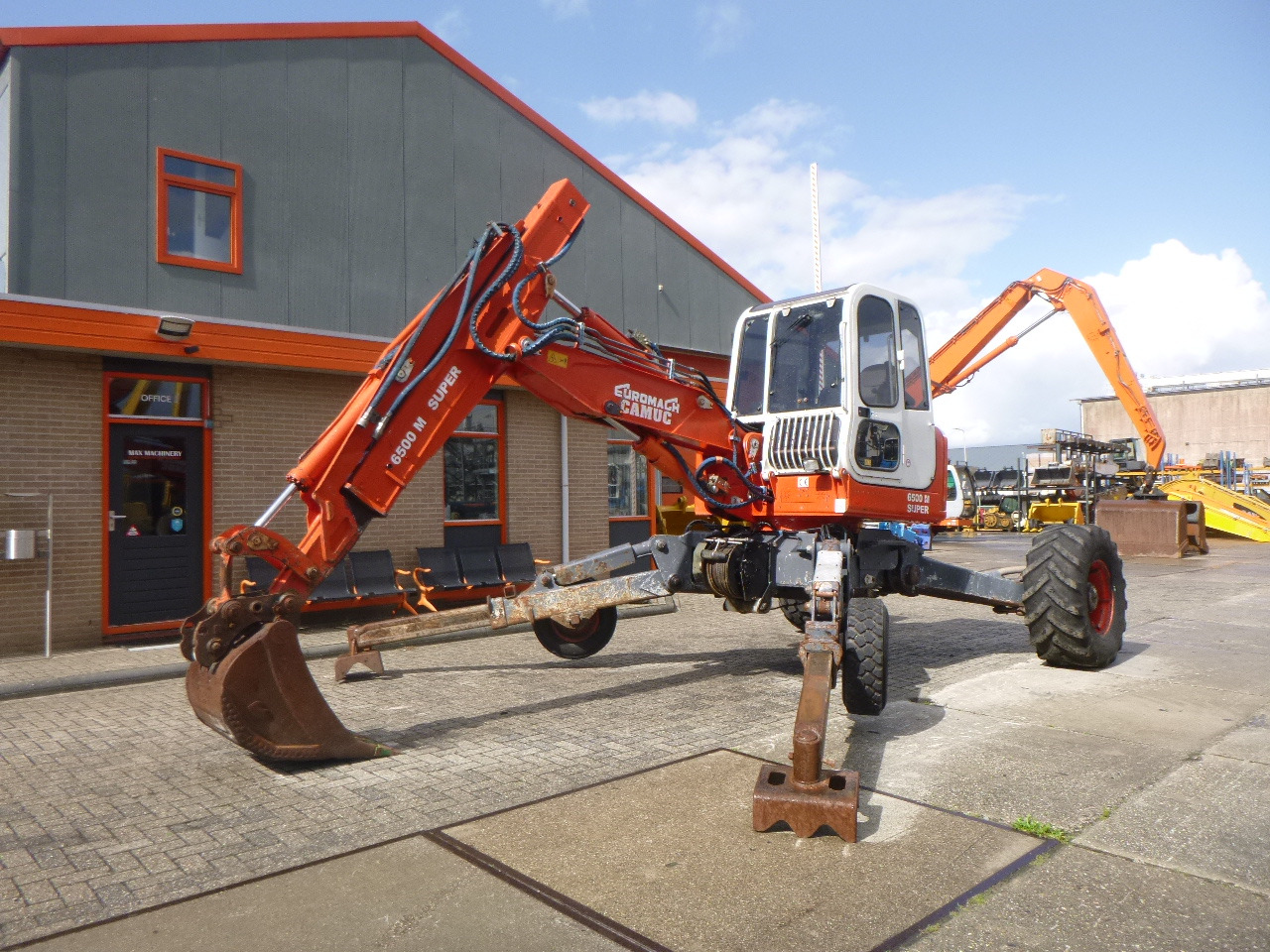 EUROCOMACH 6500M Super - Schreitbagger: das Bild 2 EUROCOMACH 6500M Super - Schreitbagger: das Bild 2