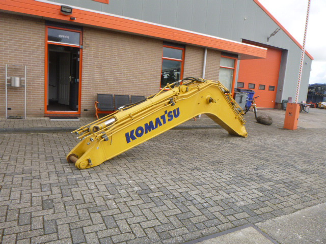 KOMATSU PC170-PC180-PC190 - Ausleger für Kettenbagger: das Bild 1 KOMATSU PC170-PC180-PC190 - Ausleger für Kettenbagger: das Bild 1