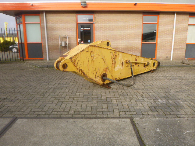 KOMATSU PC600-6 / PC600-7 / PC600-8 - Ausleger für Kettenbagger: das Bild 4 KOMATSU PC600-6 / PC600-7 / PC600-8 - Ausleger für Kettenbagger: das Bild 4