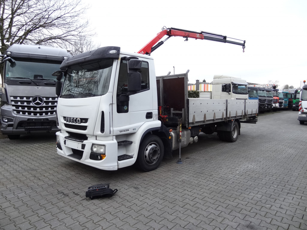 Iveco EuroCargo 120E25 Fassi F38 - Autokran, Pritsche LKW: das Bild 1 Iveco EuroCargo 120E25 Fassi F38 - Autokran, Pritsche LKW: das Bild 1