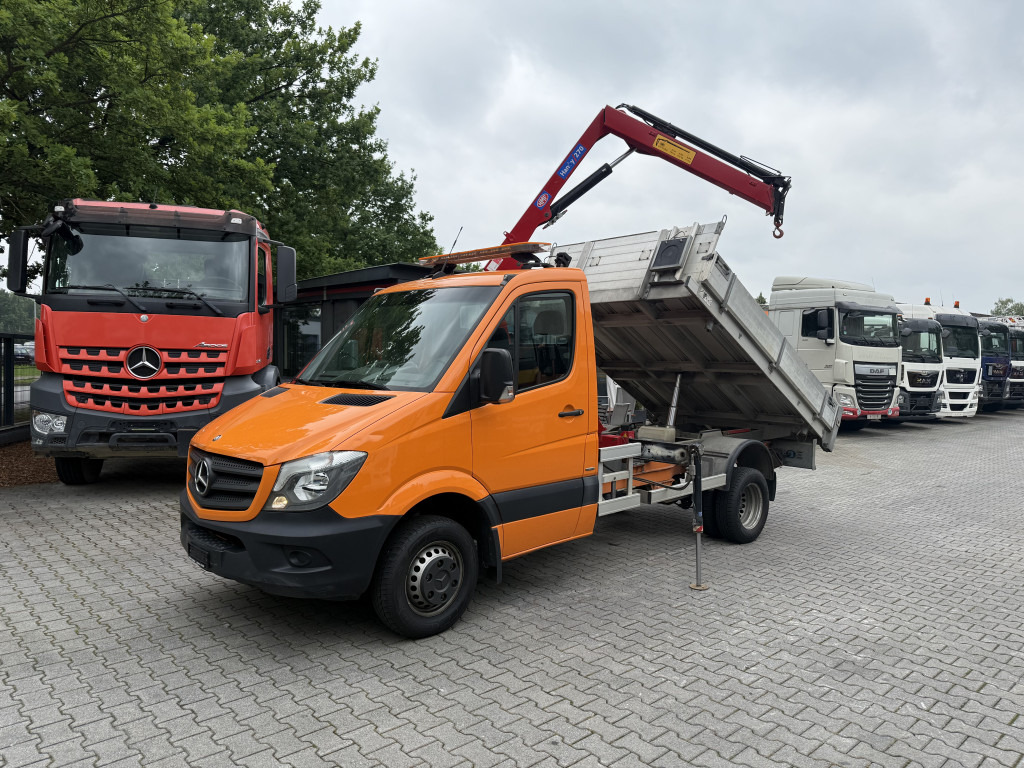 Mercedes-Benz Sprinter 516 Kipper mit Kran HMF 270 - Kipper Transporter: das Bild 1 Mercedes-Benz Sprinter 516 Kipper mit Kran HMF 270 - Kipper Transporter: das Bild 1