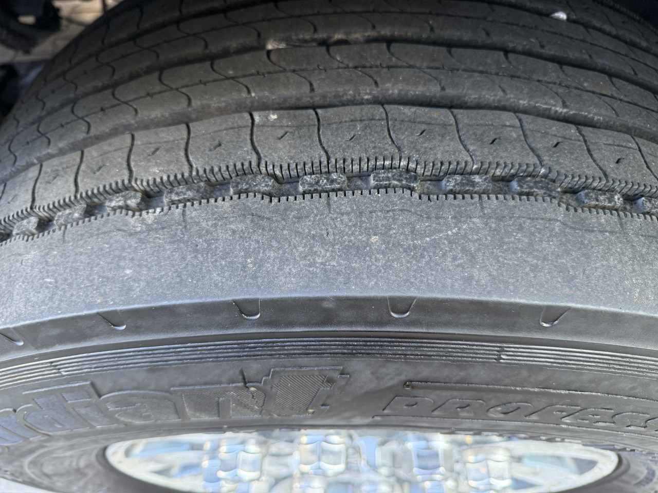 MAN TGX 18.680 4X2 BLS V8 - Sattelzugmaschine: das Bild 4 MAN TGX 18.680 4X2 BLS V8 - Sattelzugmaschine: das Bild 4