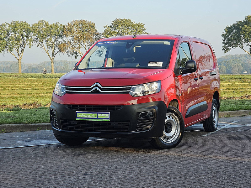 Citroën Berlingo 1.4 XL 130 AUT. 34 dkm. - Koffer Transporter: das Bild 1 Citroën Berlingo 1.4 XL 130 AUT. 34 dkm. - Koffer Transporter: das Bild 1