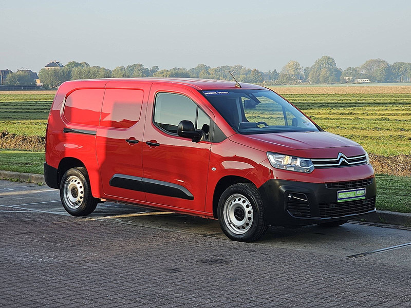 Citroën Berlingo 1.4 XL 130 AUT. 34 dkm. - Koffer Transporter: das Bild 5 Citroën Berlingo 1.4 XL 130 AUT. 34 dkm. - Koffer Transporter: das Bild 5